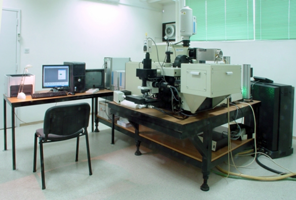Ramanov spektrometar u Laboratoriju za molekulsku fiziku i sinteze novih materijala