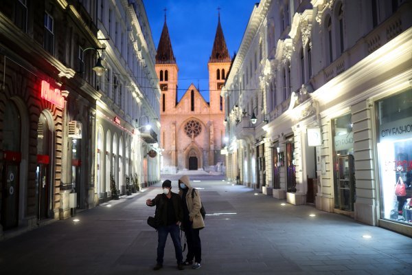 Koronavirus je ispraznio i ulice Sarajeva