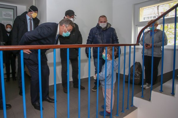 Plenković obišao Studentski dom Cvjetno naselje