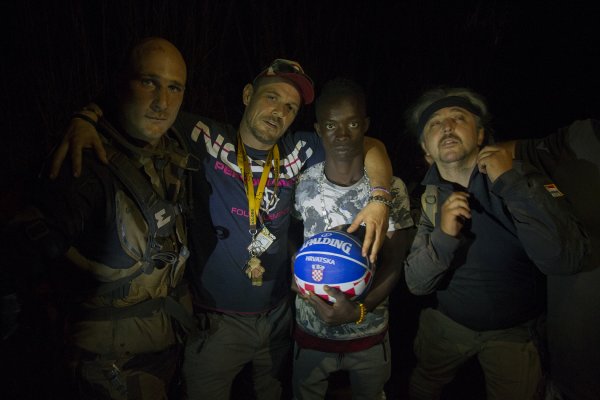 Hrvatski sudionici relija Budapest-Bamako i junaci noćnog krpanja guma