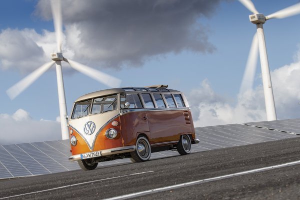 VW e-BULLI