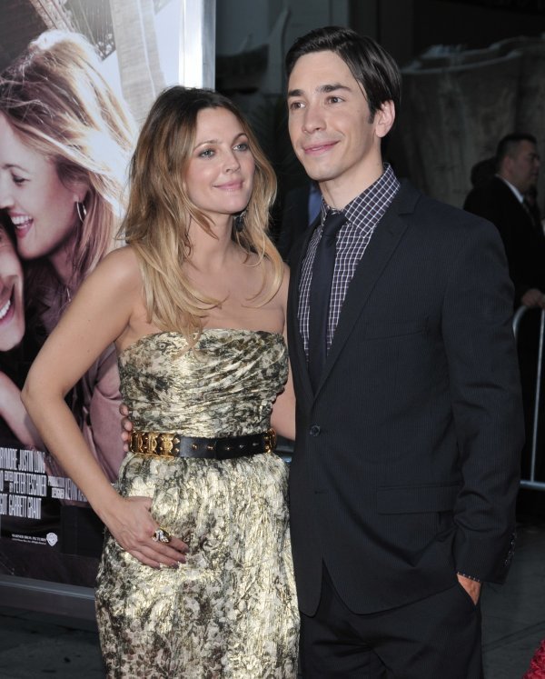 Justin Long i glumica Drew Barrymore