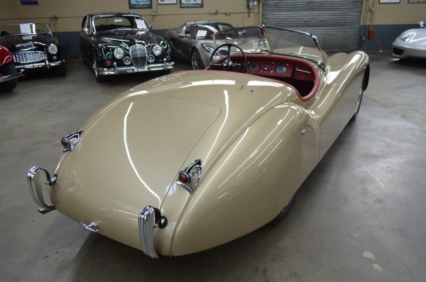 Jaguar XK120 Roadster legendarnog Clarka Gablea iz 1952.