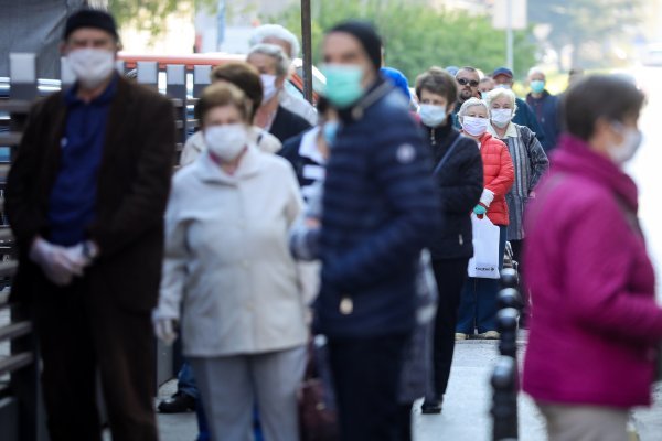 Stariji građani u Sarajevu