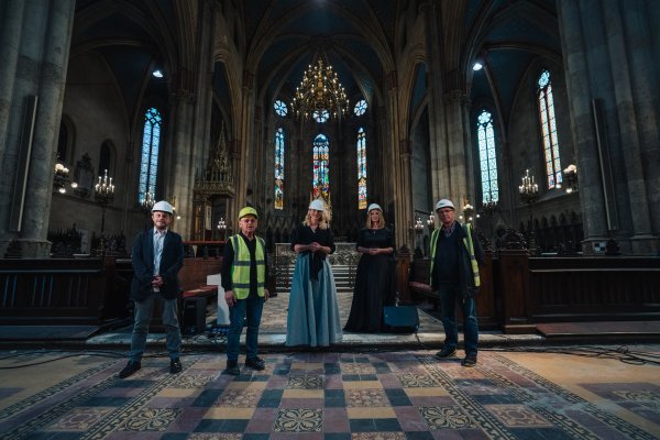 Koncert sestara Husar i Matije Dedića u zagrebačkoj katedrali