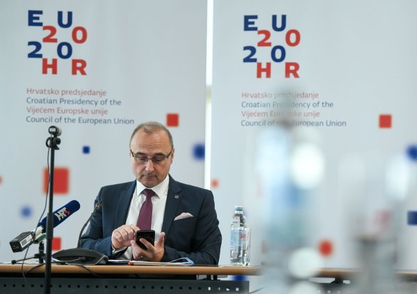 Gordan Grlić Radman