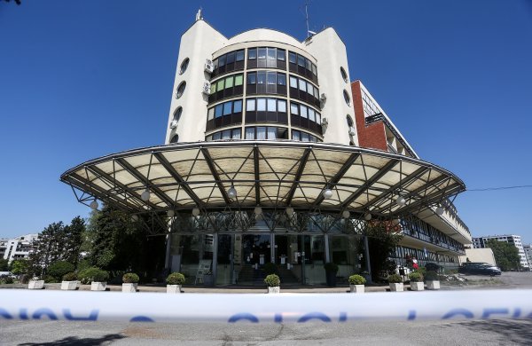 Hotel 'I'