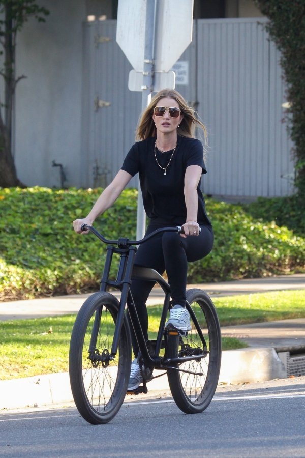 Rosie Huntington-Whiteley