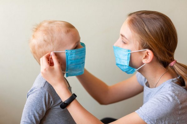 Vašoj koži će ovih dana biti potrebna dodatna njega, a posebice nakon nošenja zaštitne maske.