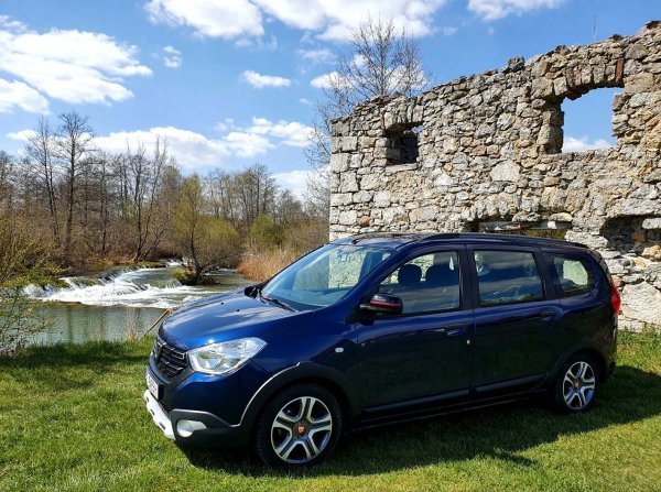 Dacia Lodgy