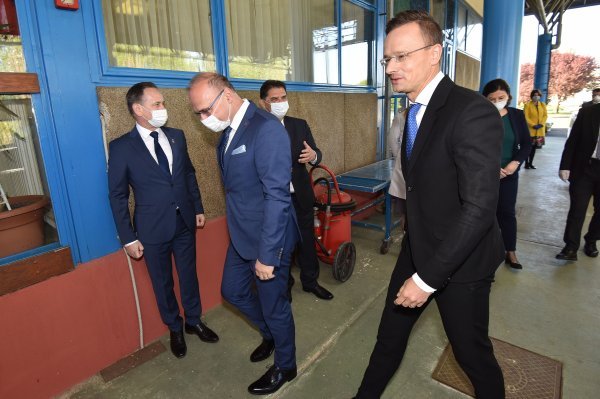 Gordan Grlić Radman i Peter Szijjarto