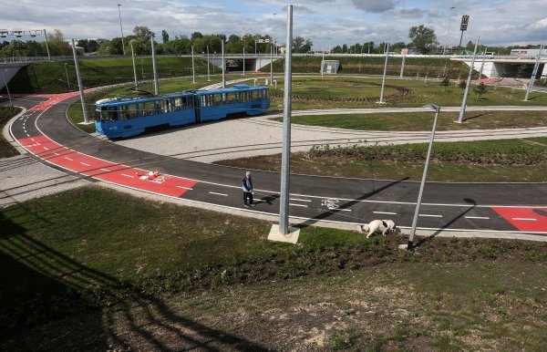 Prvi tramvaji prometuju preko remetinečkog rotora