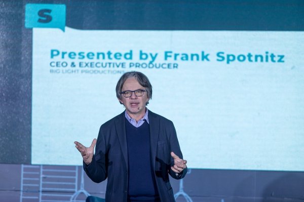 Frank Spotnitz