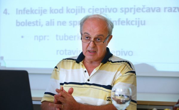 Dr. Ivo Ivić zamjenik je pročelnika Klinike za infektologiju splitskog KBC-a