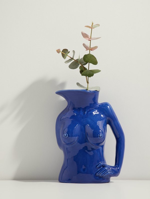 Vaze s potpisom dizajnerice Anisse Kermiche