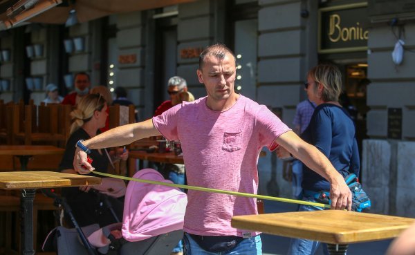 Zagreb: Ugostitelji pripremaju kafiće i terase za ponovno otvaranje