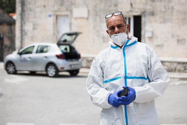 Koronavirus na Braču