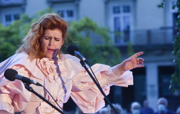 Zagreb: HNK u vašem kvartu - za građane koncert na otvorenom izvele operne pjevačice
