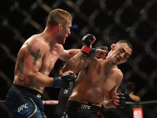 UFC 249, Tony Ferguson - Justin Gaethje