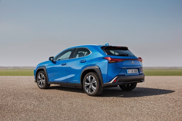 Lexus UX300e