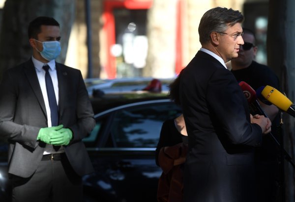 Zagreb: Sjednica Predsjedništva i Nacionalnog vijeća HDZ-a