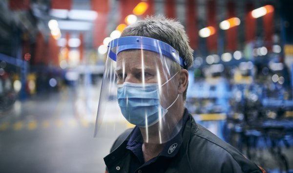Ford je pokrenuo proizvodnju u Europi .