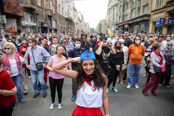 Sarajevo: Nekoliko tisuća ljudi okupilo se u mimohodu kako bi odali počast žrtvama ustaškog terora