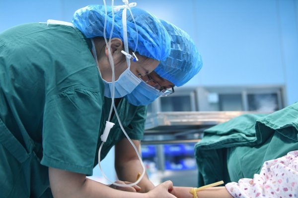 Za razvoj modela korišteni su uzorci prikupljeni između 10. siječnja i 18. veljače od pacijenata bolnici Tongji