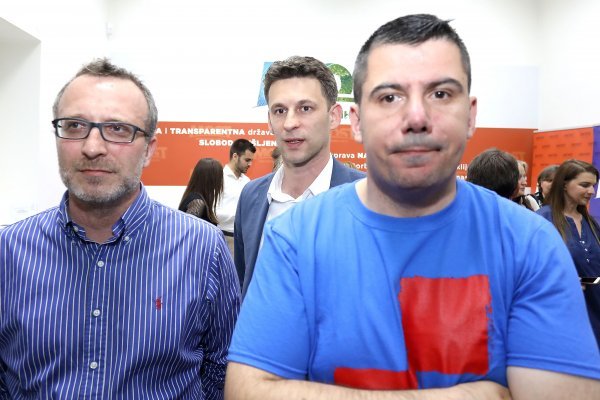 Marko Sladoljev, Božo Petrov i Nikola Grmoja na dočeku rezultata euroizbora 2019.