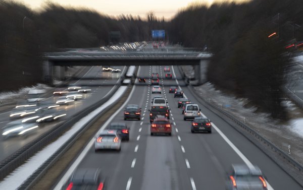 Kopneni promet ima veliki udio u emisijama CO2 u cijelom svijetu