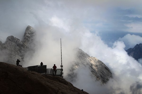 Mjerna postaja na najvišem njemačkom plannskom vrhu Zugspitzu