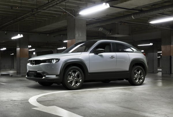 Mazda MX-30 je prvi potpuno električni automobil japanskog proizvođača