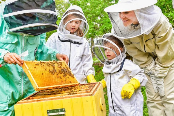 Princeza Victoria s djecom