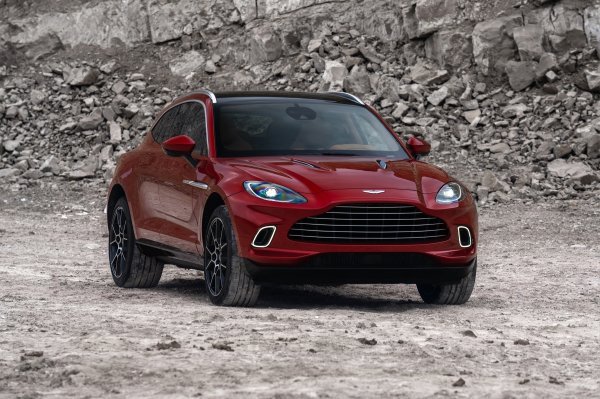 Aston Martin DBX je SUV od kojeg britanska tvrtka mnogo očekuje