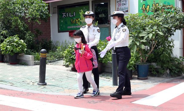 Korejska se vlast svjesno potrudila da stekne povjerenje građana