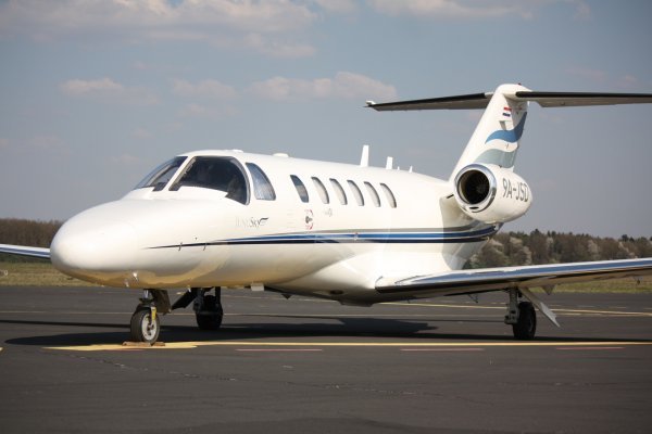 Jung Sky Cessna 525A