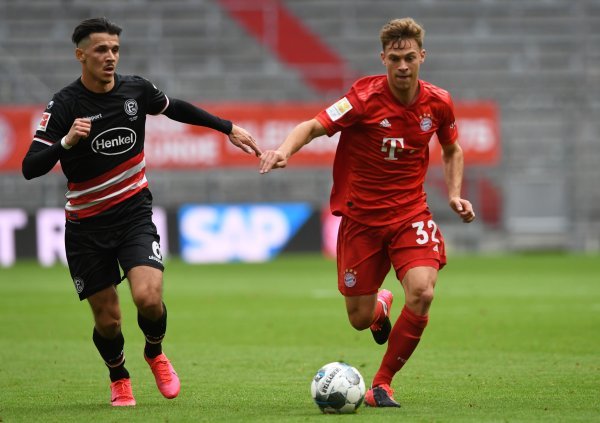 Bayern (Joshua Kimmich) - Fortuna (Alfredo Morales)