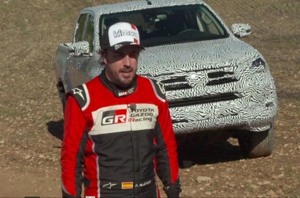 Fernando Alonso testira novu Toyotu Hilux