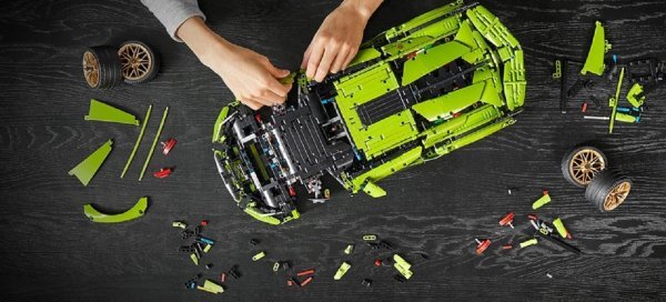 LEGO Lamborghini Sián FKP 37