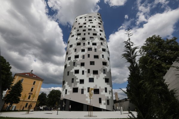 Vojni neboder Vukovar