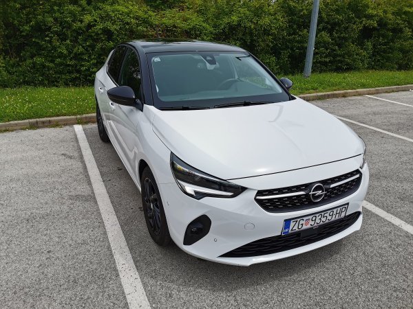 Opel Corsa Elegance D1.5 DT MT6