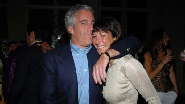 Jeffrey Epstein te njegova djevojka i suučesnica Ghislaine Maxwell
