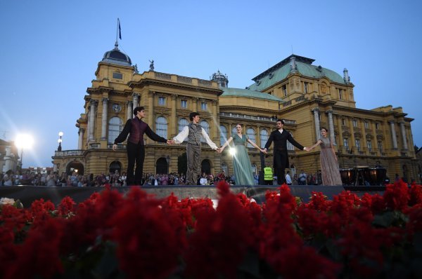 Počele su Ljetne večeri HNK u Zagrebu