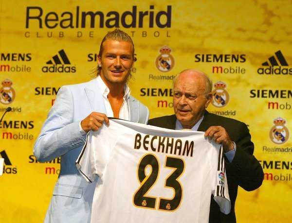 David Beckham i legendarni igrač Real Madrida Alfredo Di Stefano