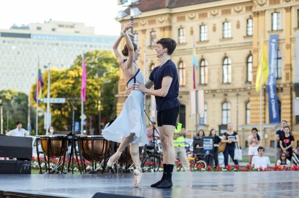 Program Balet u predvečerje u sklopu Ljetnih večeri HNK