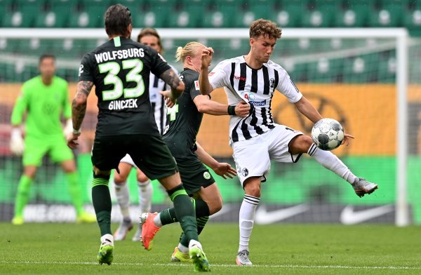 Wolfsburg (Xaver Schlager) - Freiburg (Luca Waldschmidt)