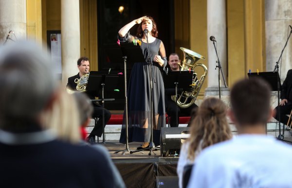 Glazbeni put oko svijeta u sklopu Ljetnih večeri HNK u Zagrebu