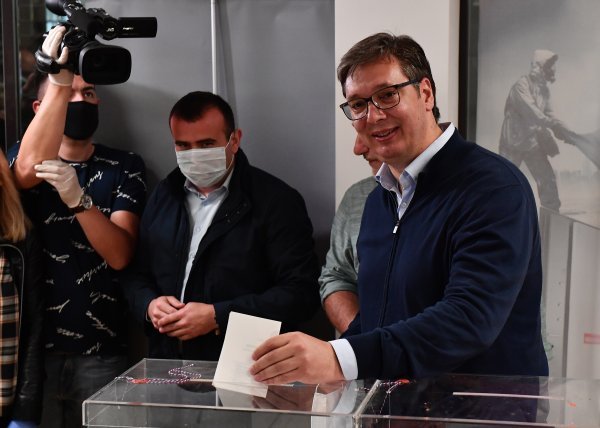 Beograd: Predsjednik Aleksandar Vučić glasovao na parlamentarnim izborima