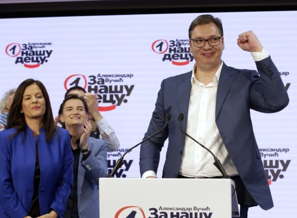 Slavlje Aleksandra Vučića nakon pobjede na parlamentarnim izborima