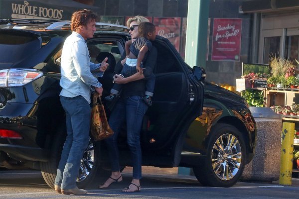 Charlize Theron i Sean Penn